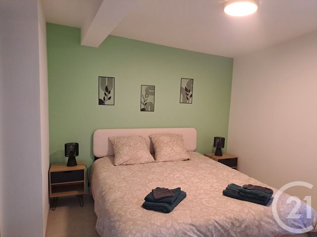 Appartement F3 à louer - 3 pièces - 51.0 m2 - VINCELOTTES - 89 - BOURGOGNE - Century 21 Martinot Immobilier