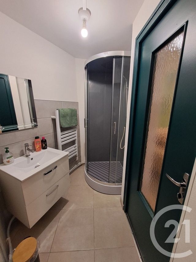 Appartement F3 à louer - 3 pièces - 51.0 m2 - VINCELOTTES - 89 - BOURGOGNE - Century 21 Martinot Immobilier