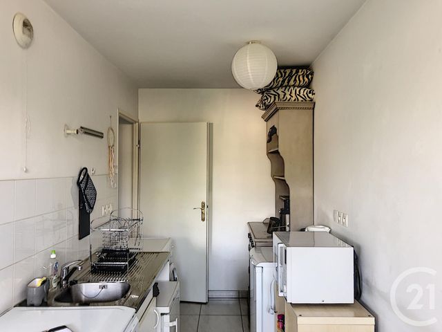 Appartement F2 à louer - 2 pièces - 44.0 m2 - AUXERRE - 89 - BOURGOGNE - Century 21 Martinot Immobilier