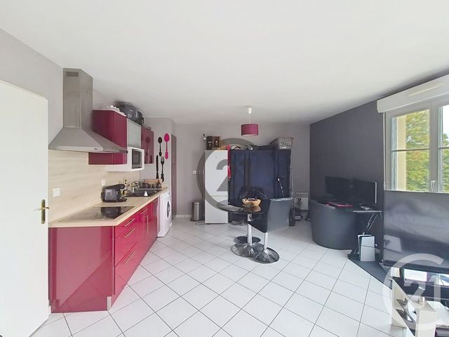 Appartement Studio à vendre - 1 pièce - 32.57 m2 - AUXERRE - 89 - BOURGOGNE - Century 21 Martinot Immobilier