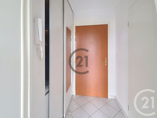 Appartement Studio à vendre - 1 pièce - 32.57 m2 - AUXERRE - 89 - BOURGOGNE - Century 21 Martinot Immobilier