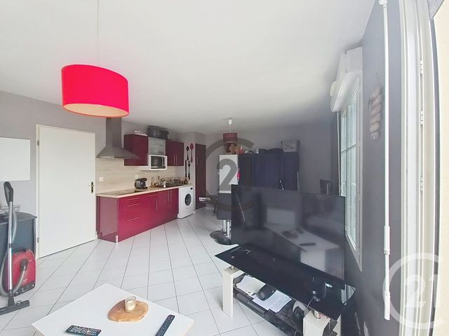 Appartement Studio à vendre - 1 pièce - 32.57 m2 - AUXERRE - 89 - BOURGOGNE - Century 21 Martinot Immobilier