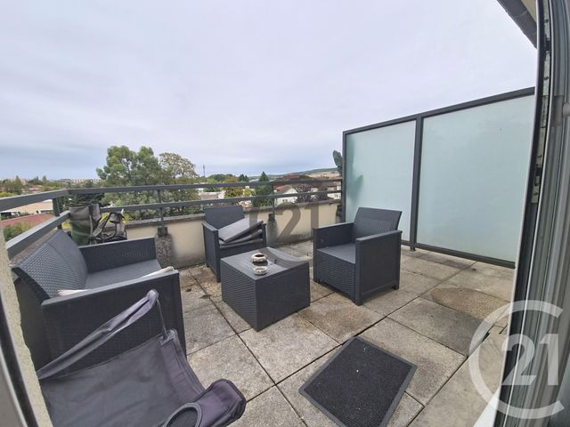 Appartement Studio à vendre - 1 pièce - 32.57 m2 - AUXERRE - 89 - BOURGOGNE - Century 21 Martinot Immobilier