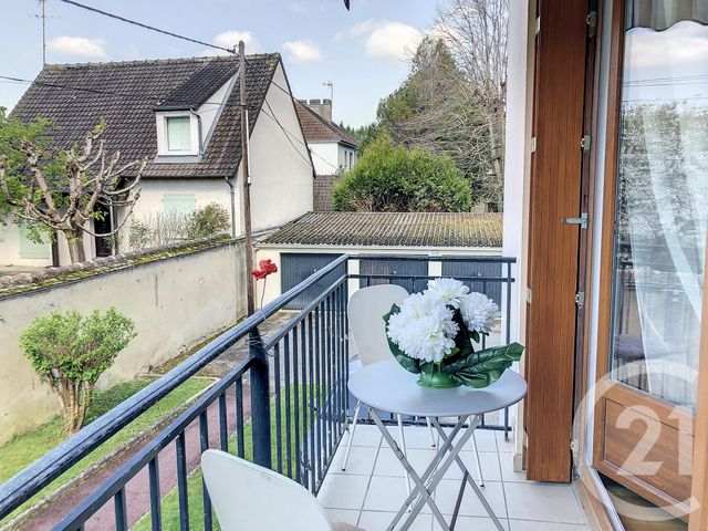 Appartement F1 à louer - 1 pièce - 39.0 m2 - AUXERRE - 89 - BOURGOGNE - Century 21 Martinot Immobilier