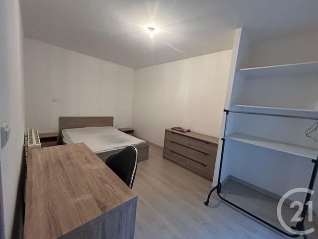 Appartement F2 à louer - 2 pièces - 49.0 m2 - ST BRIS LE VINEUX - 89 - BOURGOGNE - Century 21 Martinot Immobilier