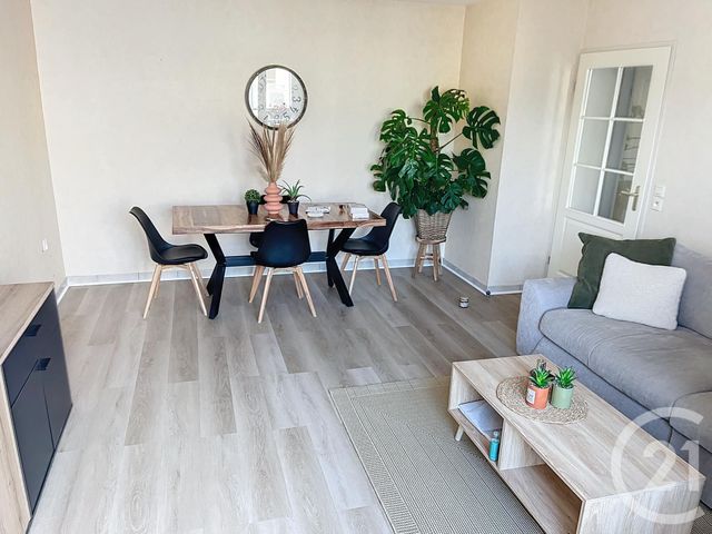 Appartement F2 à vendre - 2 pièces - 48.0 m2 - ST GEORGES SUR BAULCHE - 89 - BOURGOGNE - Century 21 Martinot Immobilier